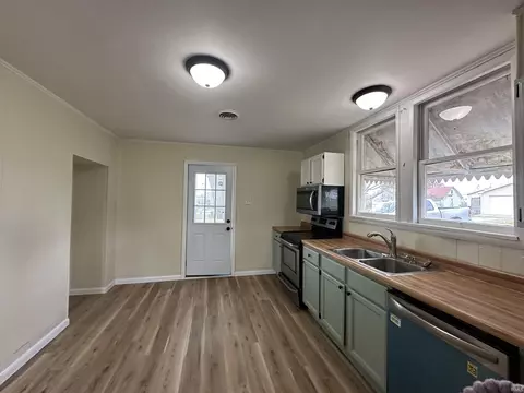 516 E Washington St, Sullivan, IN 47882 photo 2