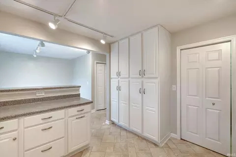 3821 S Cramer Cir, Bloomington, IN 47403 photo 16