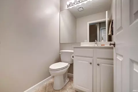 3821 S Cramer Cir, Bloomington, IN 47403 photo 10