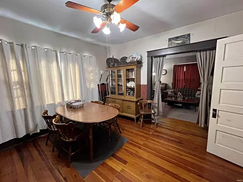 1321 E Walnut St, Washington, IN 47501 photo 6