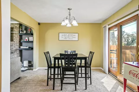 515 Devonshire Dr, Kokomo, IN 46901 photo 8