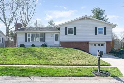 515 Devonshire Dr, Kokomo, IN 46901 photo 2