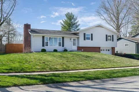 515 Devonshire Dr, Kokomo, IN 46901 photo 1