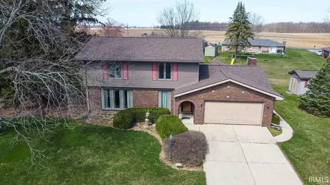 11212 Eagle Dr, Kokomo, IN 46901 photo 1