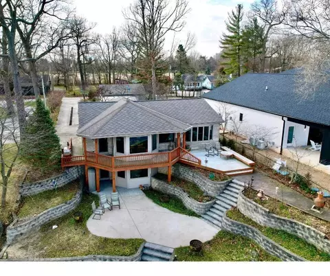 3116 E Country Club Dr, Rochester, IN 46975