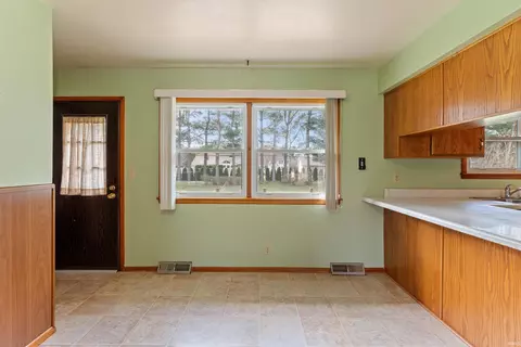 52235 Filbert Rd, Granger, IN 46530 photo 9