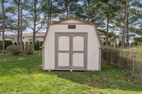 52235 Filbert Rd, Granger, IN 46530 photo 35