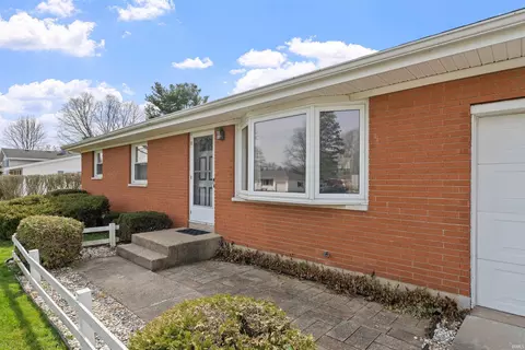 52235 Filbert Rd, Granger, IN 46530 photo 4