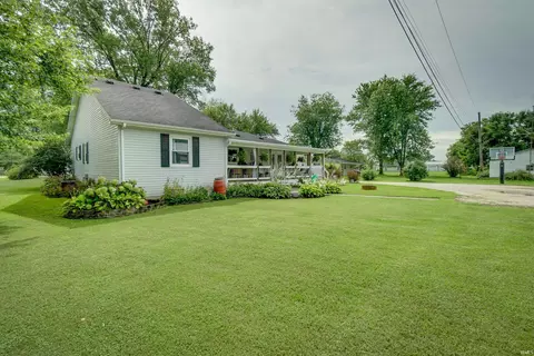 1120 N 8th St, Mitchell, IN 47446 photo 9
