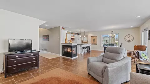11825 E 390 S Rd, Lagrange, IN 46761 photo 5