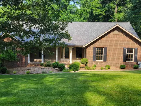 159 E Candy Cane Ln, Santa Claus, IN 47579