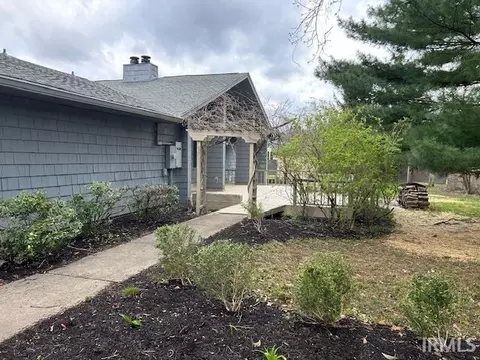 Exterior - 3053 N Ramble Rd E, Bloomington, IN 47408 photo 4 of 8