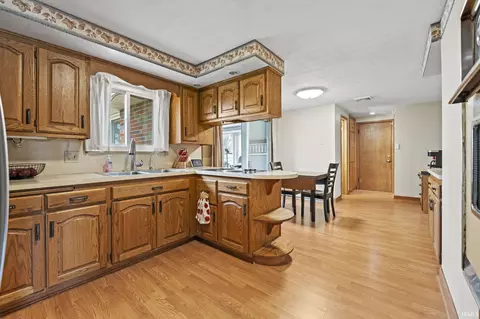 Kitchen - 4117 E Saddle Dr, Fort Wayne, IN 46804 photo 1 of 4