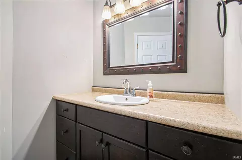 8687 E Hatchery Rd, Syracuse, IN 46567 photo 8