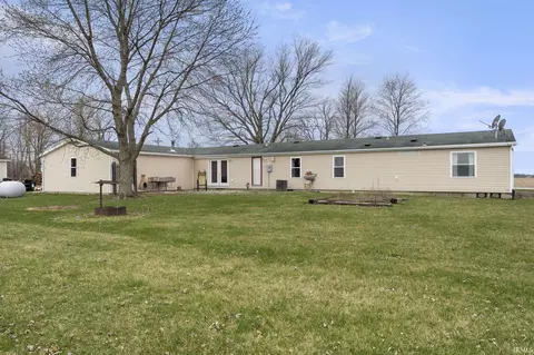 6571 S 200 E, Warren, IN 46792 photo 2