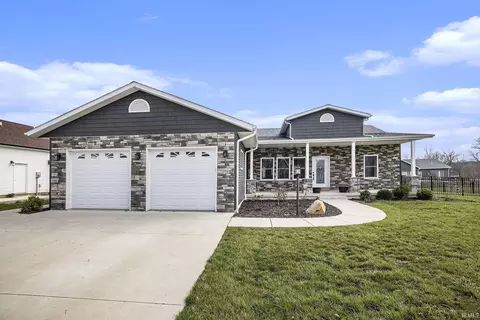 2729 E Porthcawl Rd, Winona Lake, IN 46590