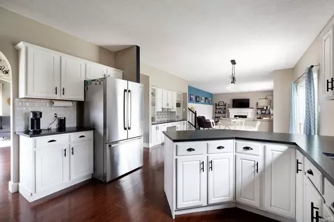 Kitchen - 722 E Olde Mill Cir, Bloomington, IN 47401 photo 4 of 4