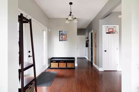 Entry Way - 722 E Olde Mill Cir, Bloomington, IN 47401 photo 1 of 1
