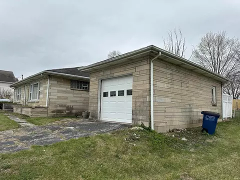 Exterior - 1805 32nd St, Bedford, IN 47421 photo 7 of 13