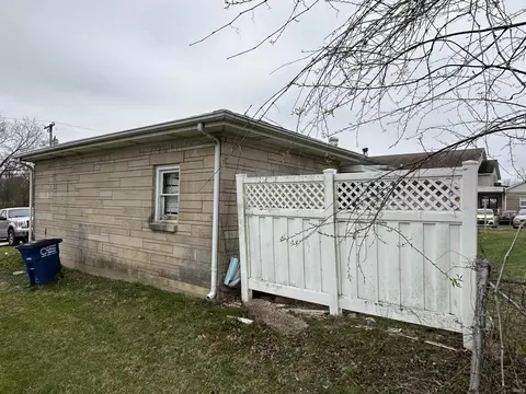 Exterior - 1805 32nd St, Bedford, IN 47421 photo 6 of 13