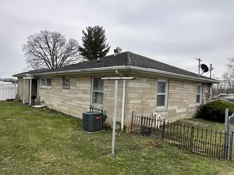 Exterior - 1805 32nd St, Bedford, IN 47421 photo 4 of 13