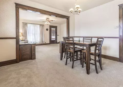 Dining - 293 W W Blvd, Peru, IN 46970 photo 1 of 3