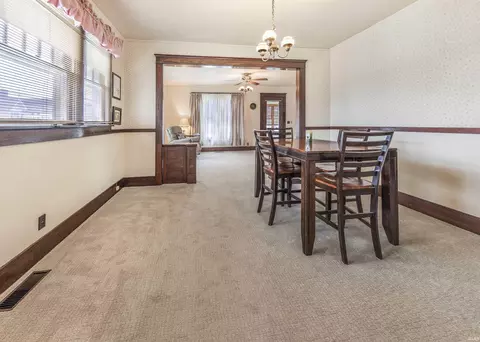 Dining - 293 W W Blvd, Peru, IN 46970 photo 3 of 3