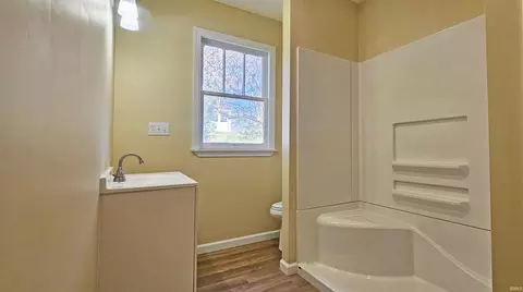 Bath - 214 E 4th St, Mount Carmel, IL 62863 photo 1 of 2