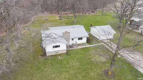 Exterior - 165 State Road 1 Rd, Hamilton, IN 46742 photo 5 of 10