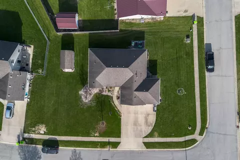 View/Area - 1010 Smith St, Roanoke, IN 46783 photo 1 of 1