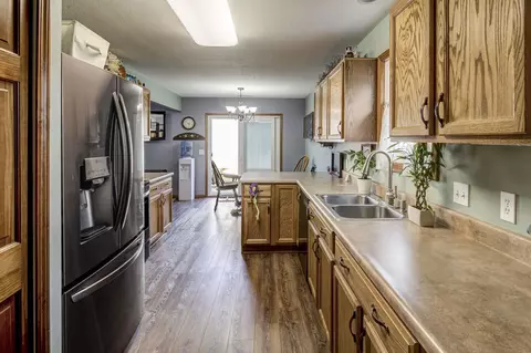 Kitchen - 1010 Smith St, Roanoke, IN 46783 photo 4 of 5