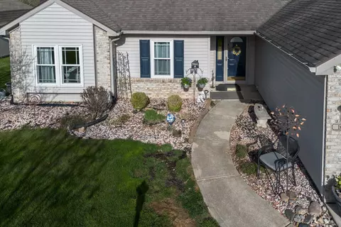 Exterior - 1010 Smith St, Roanoke, IN 46783 photo 7 of 11