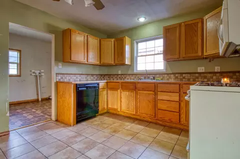 Kitchen - 106 W Section St, Claypool, IN 46510 photo 2 of 2