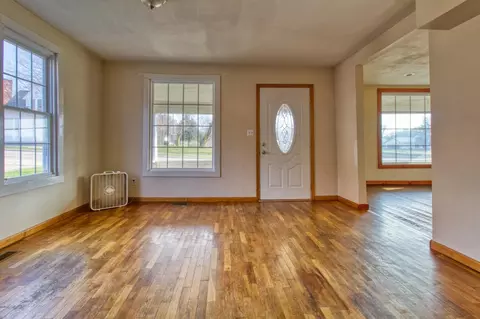 Entry Way - 106 W Section St, Claypool, IN 46510 photo 1 of 1