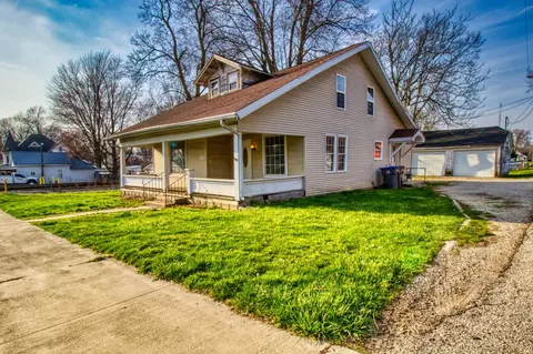 Exterior - 106 W Section St, Claypool, IN 46510 photo 1 of 6