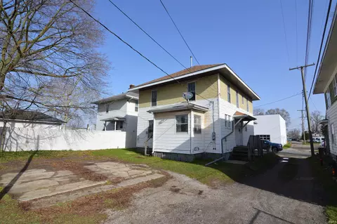112 E Bowman St, South Bend, IN 46613 photo 2