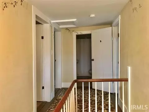 Entry Way - 850 E 600 N Rd, Howe, IN 46746 photo 2 of 2