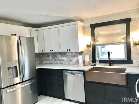 Kitchen - 850 E 600 N Rd, Howe, IN 46746 photo 5 of 5