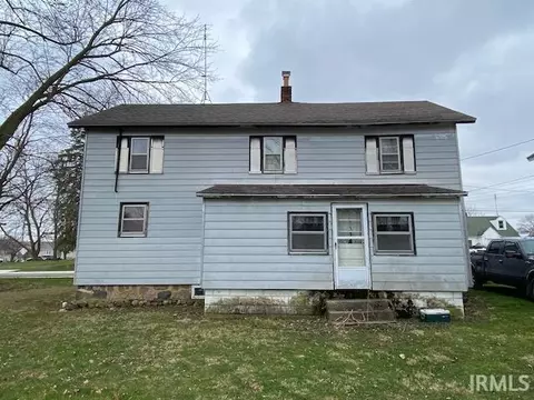 708 Union St, Lagrange, IN 46761 photo 2