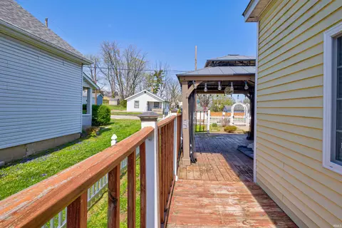 Exterior - 710 19th St, Bedford, IN 47421 photo 6 of 12