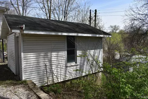 208 W Front St, Delphi, IN 46923 photo 5