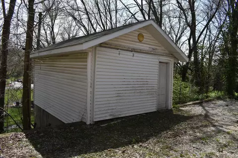 208 W Front St, Delphi, IN 46923 photo 4