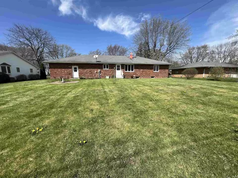 1006 E 7th St, Fowler, IN 47944 photo 3