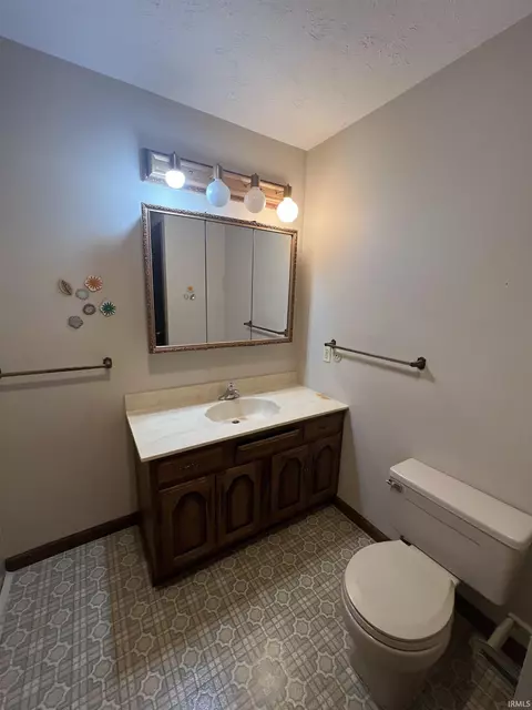 1006 E 7th St, Fowler, IN 47944 photo 9
