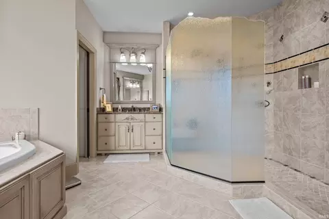 Bath - 30405 Deer Pointe, Granger, IN 46530 photo 3 of 5