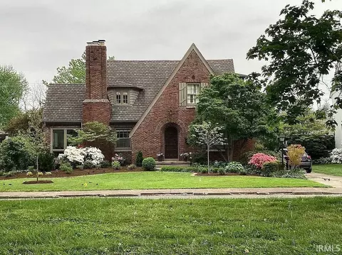 221 S Alvord Blvd, Evansville, IN 47714