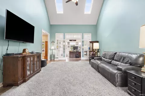 Living - 15034 Indianapolis Rd, Yoder, IN 46798 photo 1 of 7