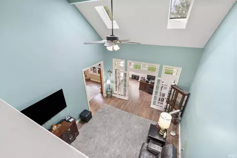Living - 15034 Indianapolis Rd, Yoder, IN 46798 photo 4 of 7