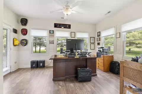 Kitchen - 15034 Indianapolis Rd, Yoder, IN 46798 photo 1 of 3