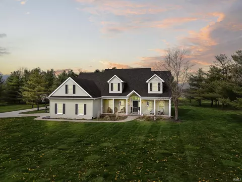 Exterior - 15034 Indianapolis Rd, Yoder, IN 46798 photo 3 of 5